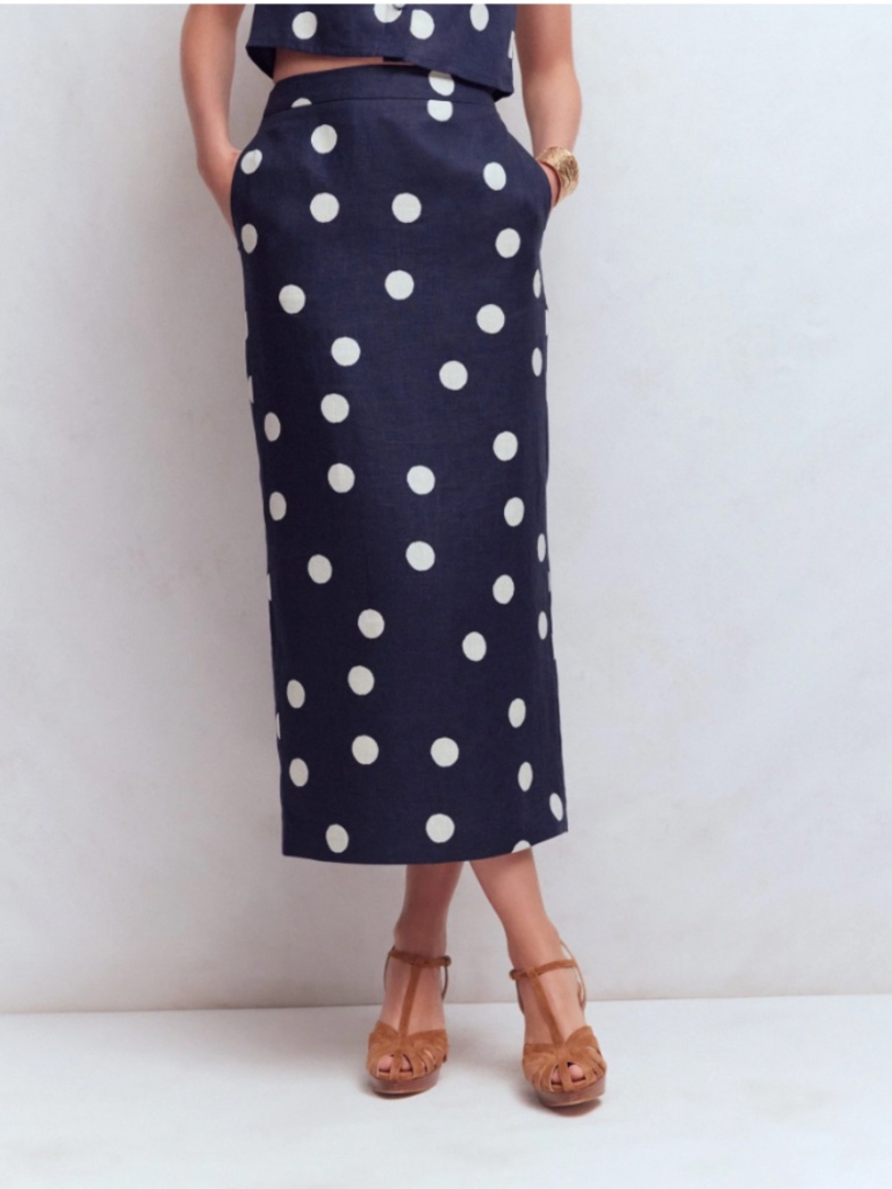 Boden Longline Column Skirt French Navy, Ivory Spot Size 8 - Picture 4 of 6